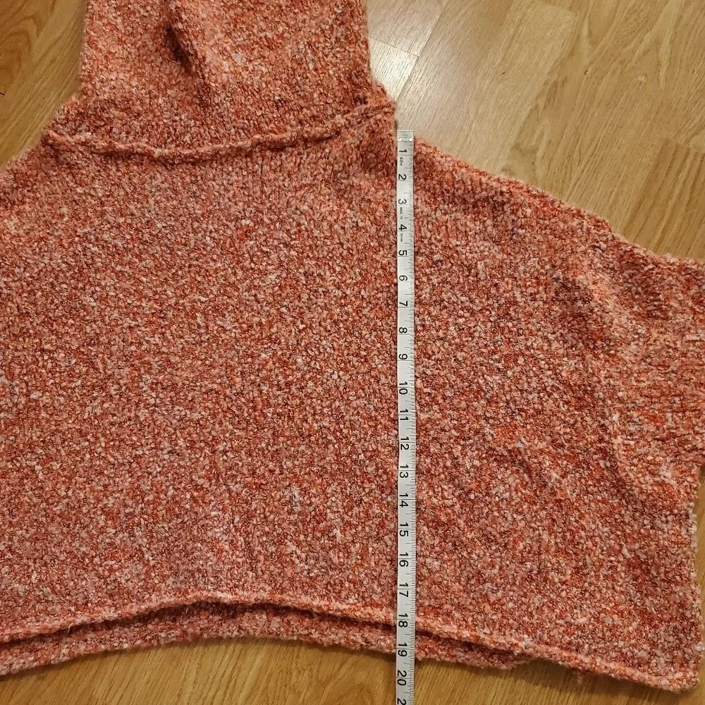 Free People BFF Cowl Neck Sweater sz Medium in Red